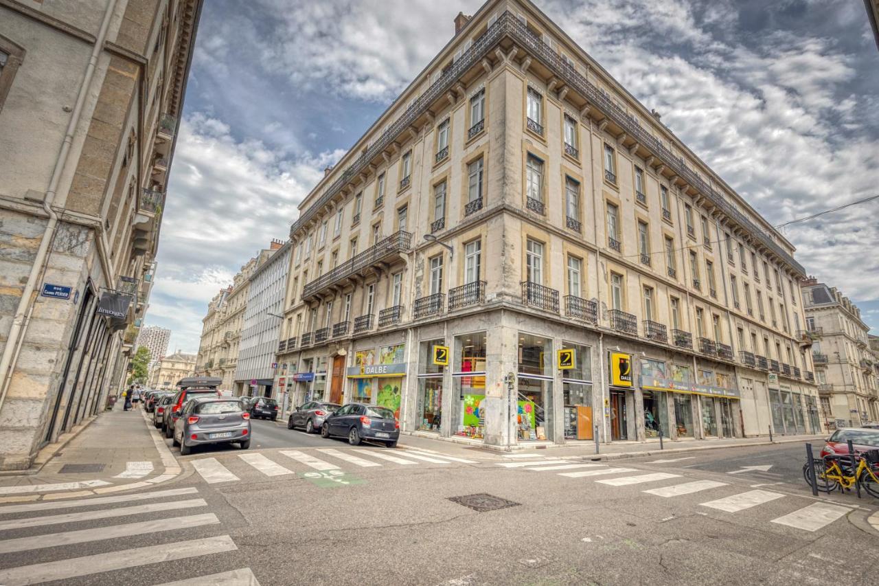 Libertad - Verdun Grenoble Exteriér fotografie